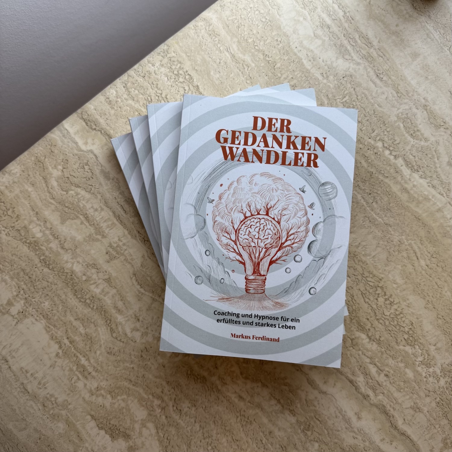 Das Buch – Der Gedankenwandler
